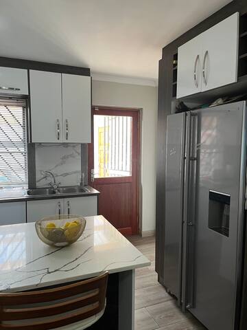 Self-Catering on Zalkin gallery image 2