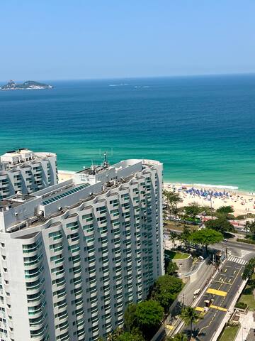 Lindo apartamento na praia