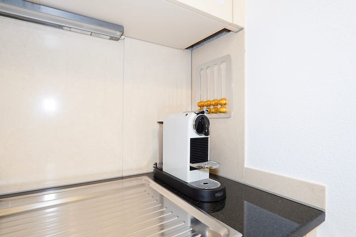 Private Garden 2br Apt, 8 Mins To Airport +Carpark - Kloten