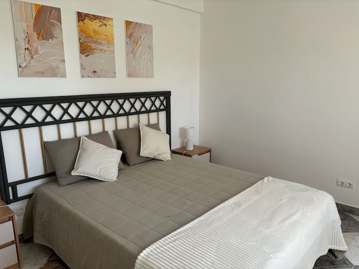 غرفة النوم 1