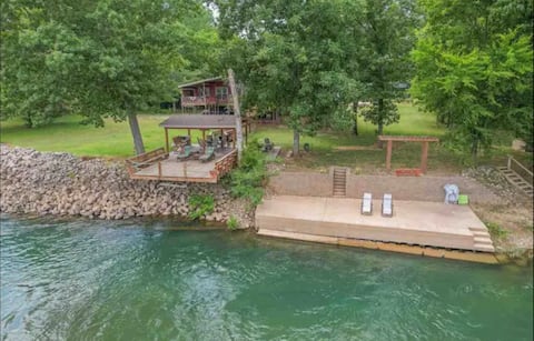 Paradise Shores on Current River