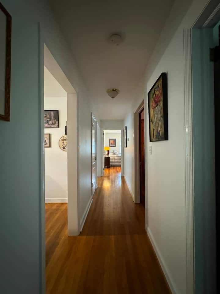 Cozy Home A Mile From Baptist Hospital - ウィンストン・セーラム, NC