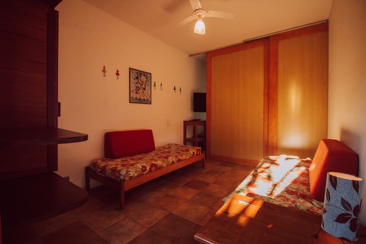 Dhomë gjumi 2
