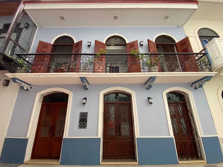Charming House in Casco Viejo