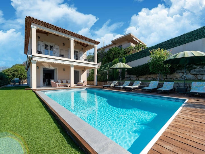 Casa-mathilda Luxueuse Villa Moderne Avec Piscine - Saint-Laurent-du-Var