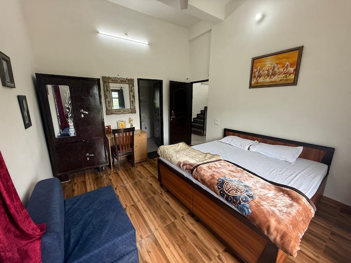 საძინებელი 2