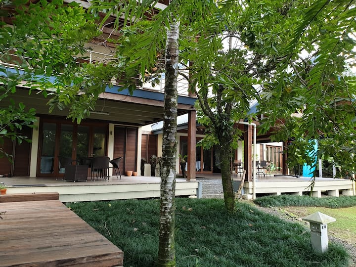 Luxury Tropical Villa In Fiji - Fiji