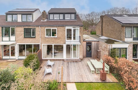 Family house near train station