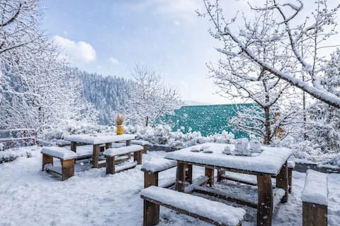 Serene Heights: Luxury Villa W/ Cottages & Sauna