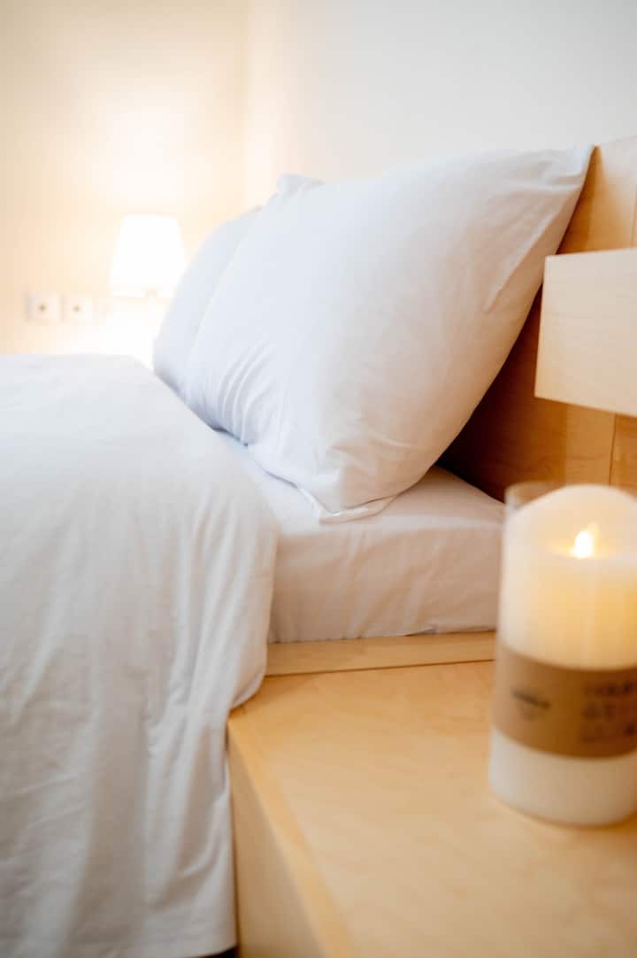 お客様のニーズに合わせて設置したクイーンサイズベッド 