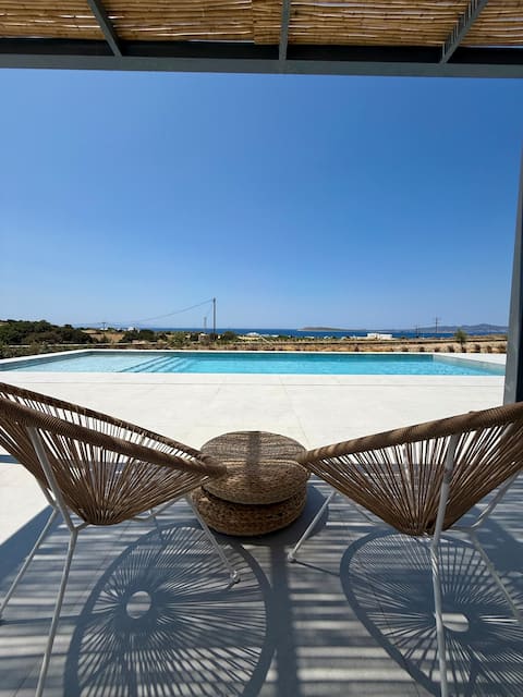 Faragas Hill Euphoria Villa