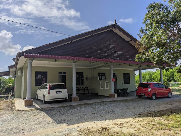 Homestay Ayah Ngah Marang - Marang
