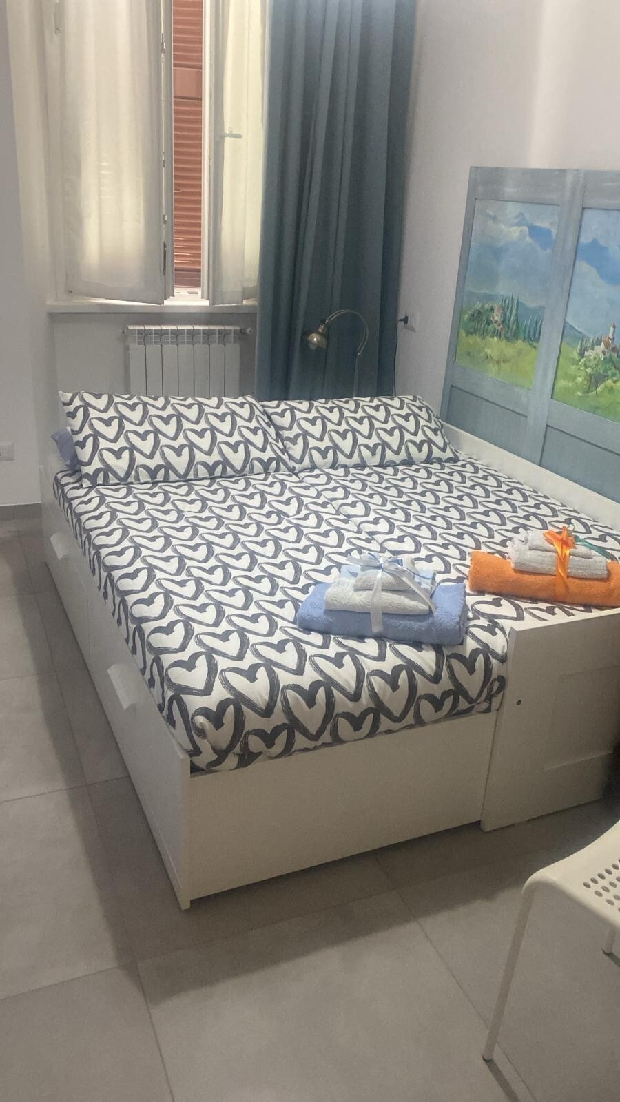 غرفة النوم 2