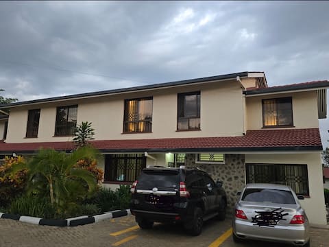 Luxurious 4BR Villa in Milimani