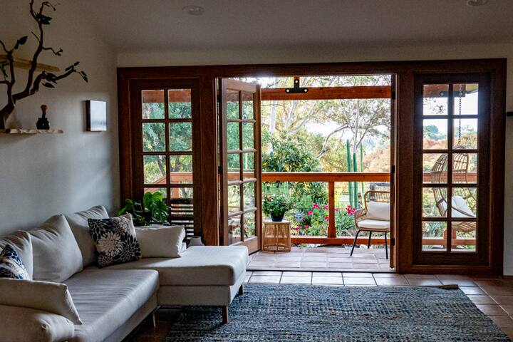 Magical sanctuary – hot tub/pool gallery image 2