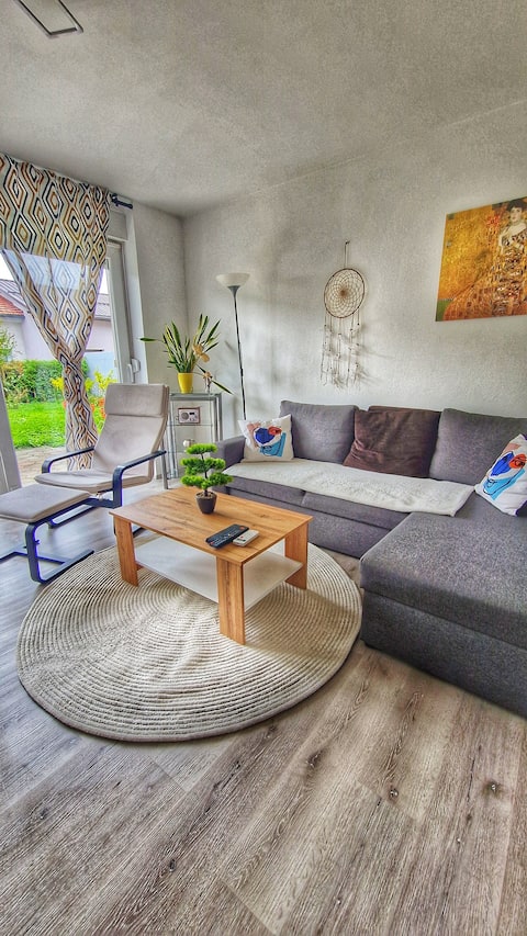 Successful Airbnb property: Simona`s place, new, modern in Četrtna Skupnost Šentvid