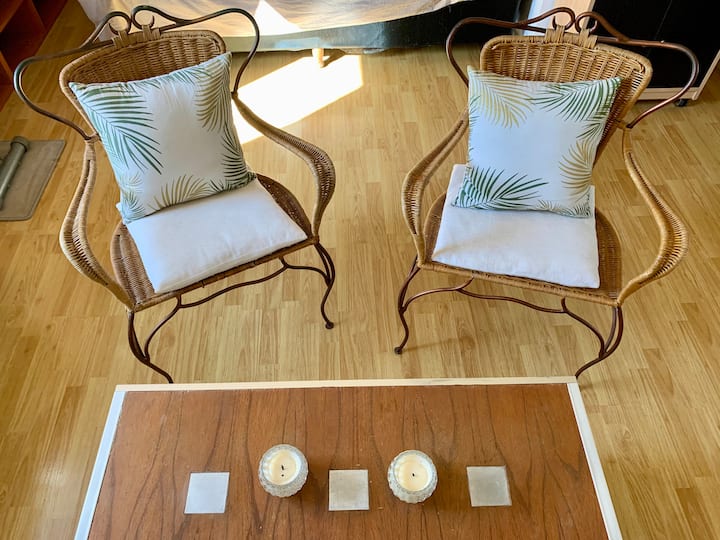 Quarto mobiliado de andar inteiro em Martínez