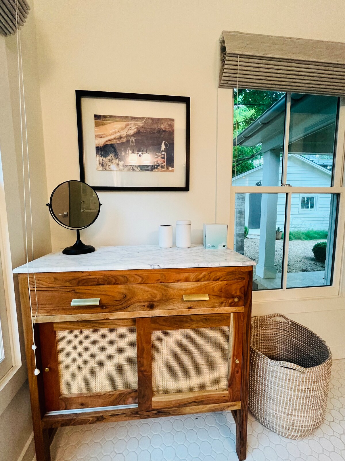 Kinney Cottage - Zilker Comfort - {NEW!}
