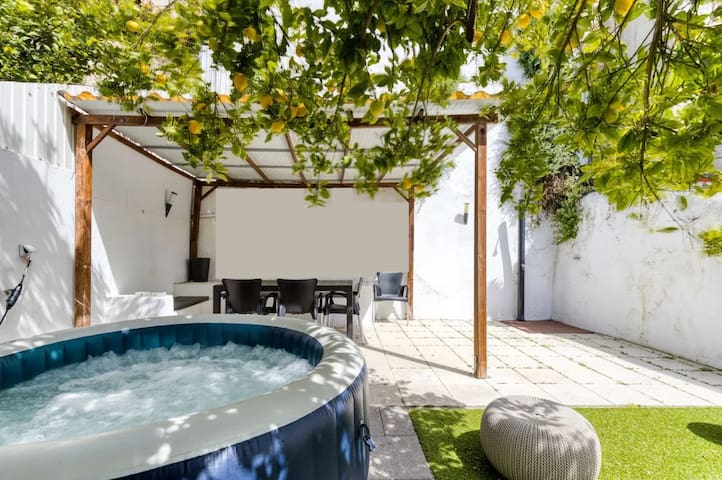 2 Bedroom 110m2, Graça, jacuzzi, view on Castelo