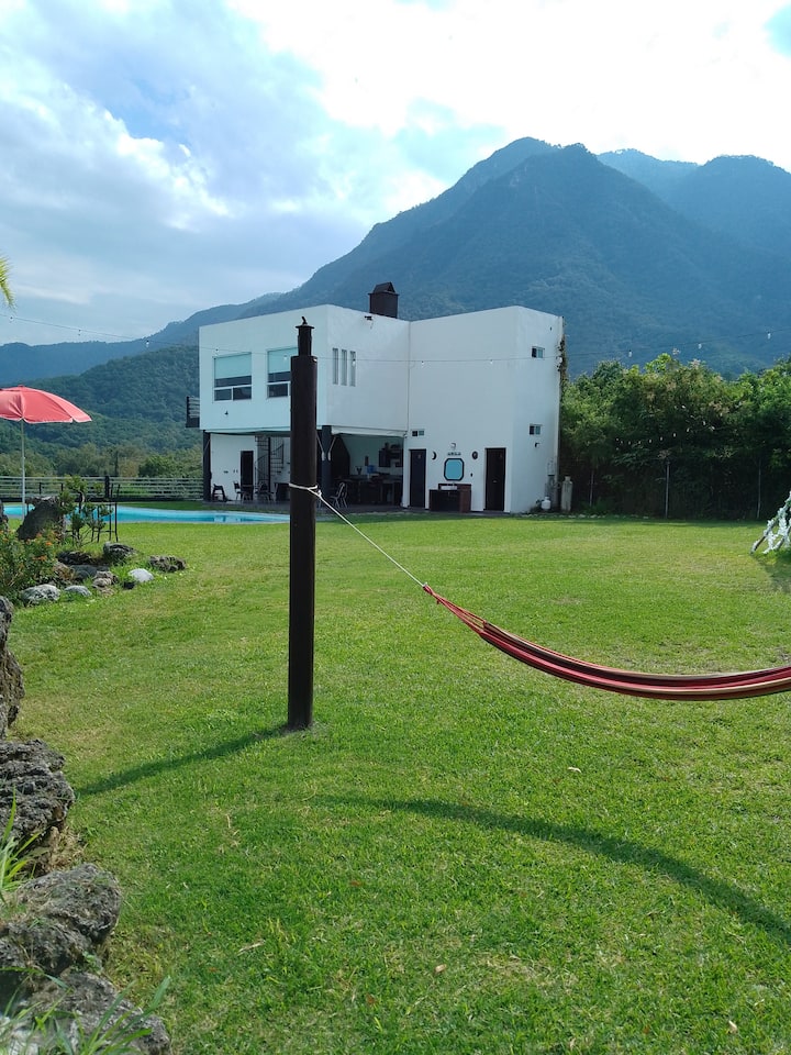 casa campestre boutique resort Cabañas en renta en Santiago, Nuevo