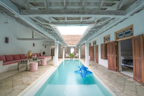 Villa with Pool in Galle Fort