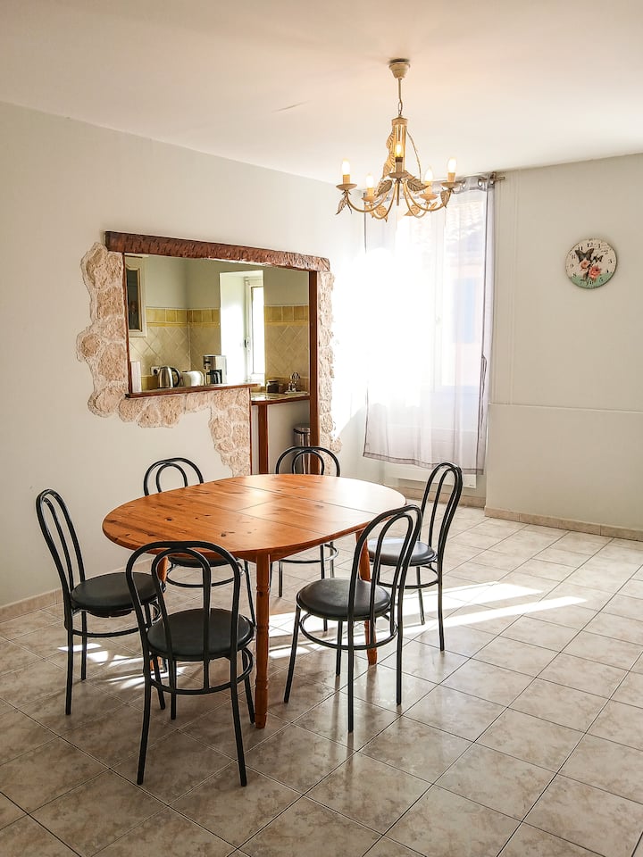 Gîte Appartement Complet Jusque 6 Personnes - Forcalquier