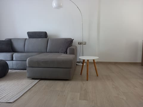 Successful Airbnb property: The courtyard of the Canova in Alba