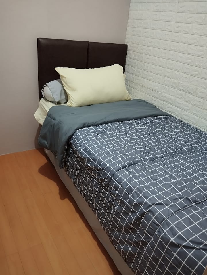 غرفة النوم 2