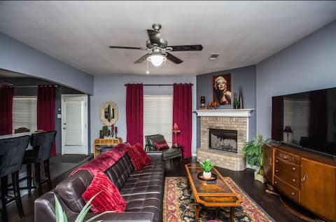Top performing Airbnb: House of Vale in Lubbock