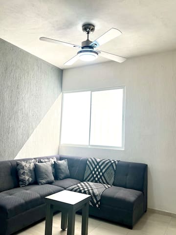 Entire home with 2 bedrooms in Mérida - “Casa Valencia” Paseos de Merida