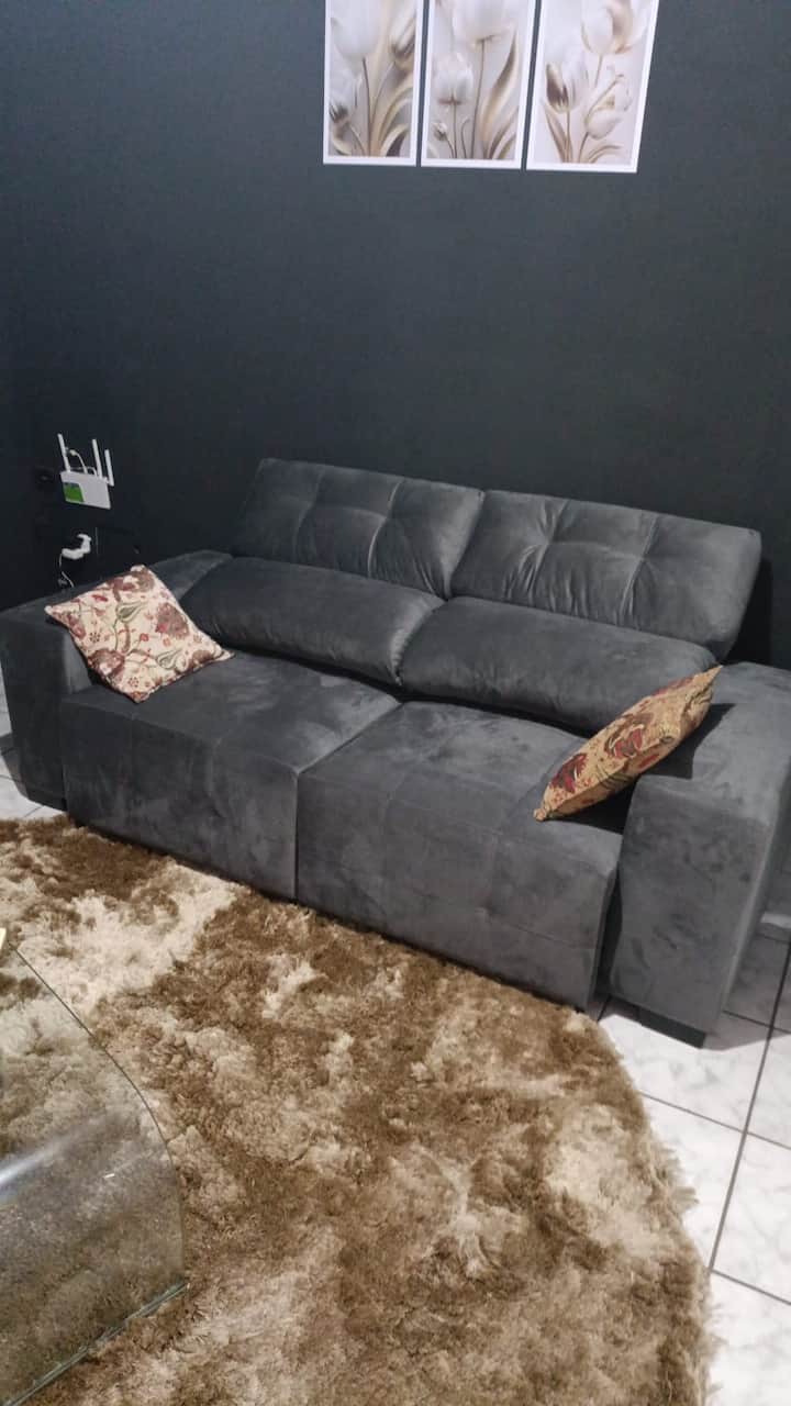 Casa Espaçosa Bairro Jundiai/centro - Anápolis