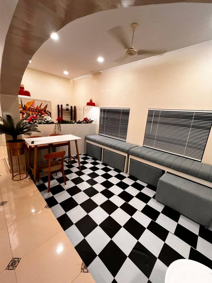 Living room image 12