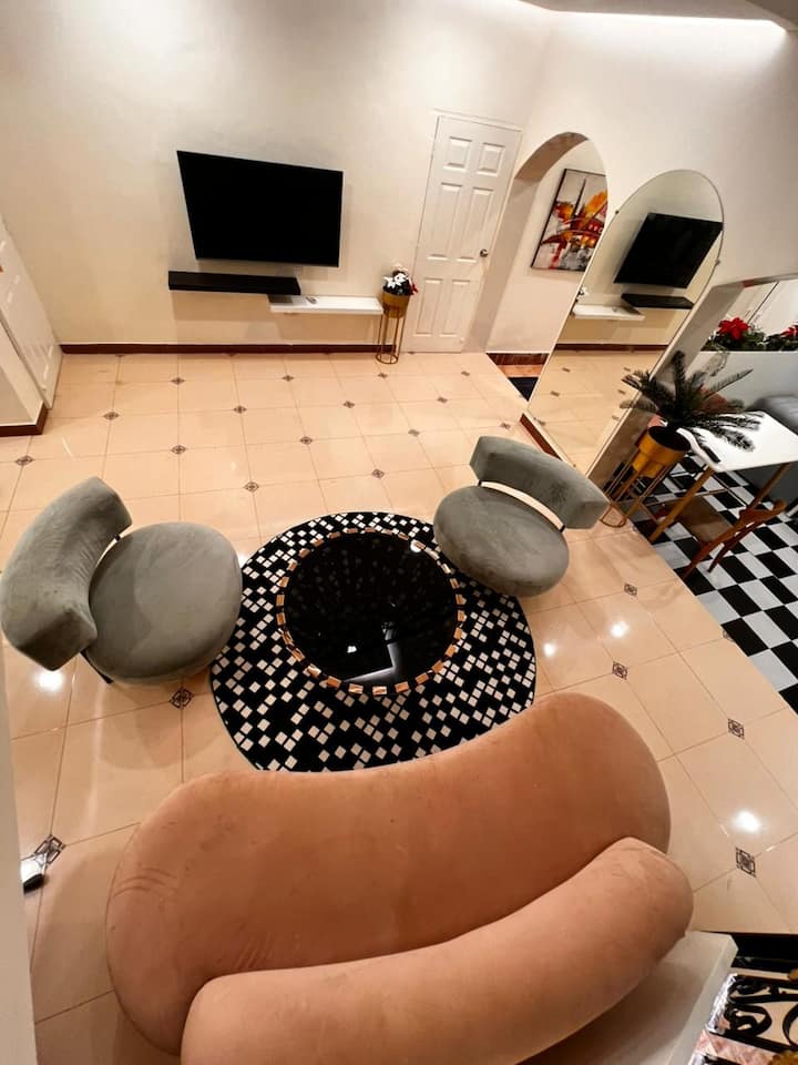 Living room image 6