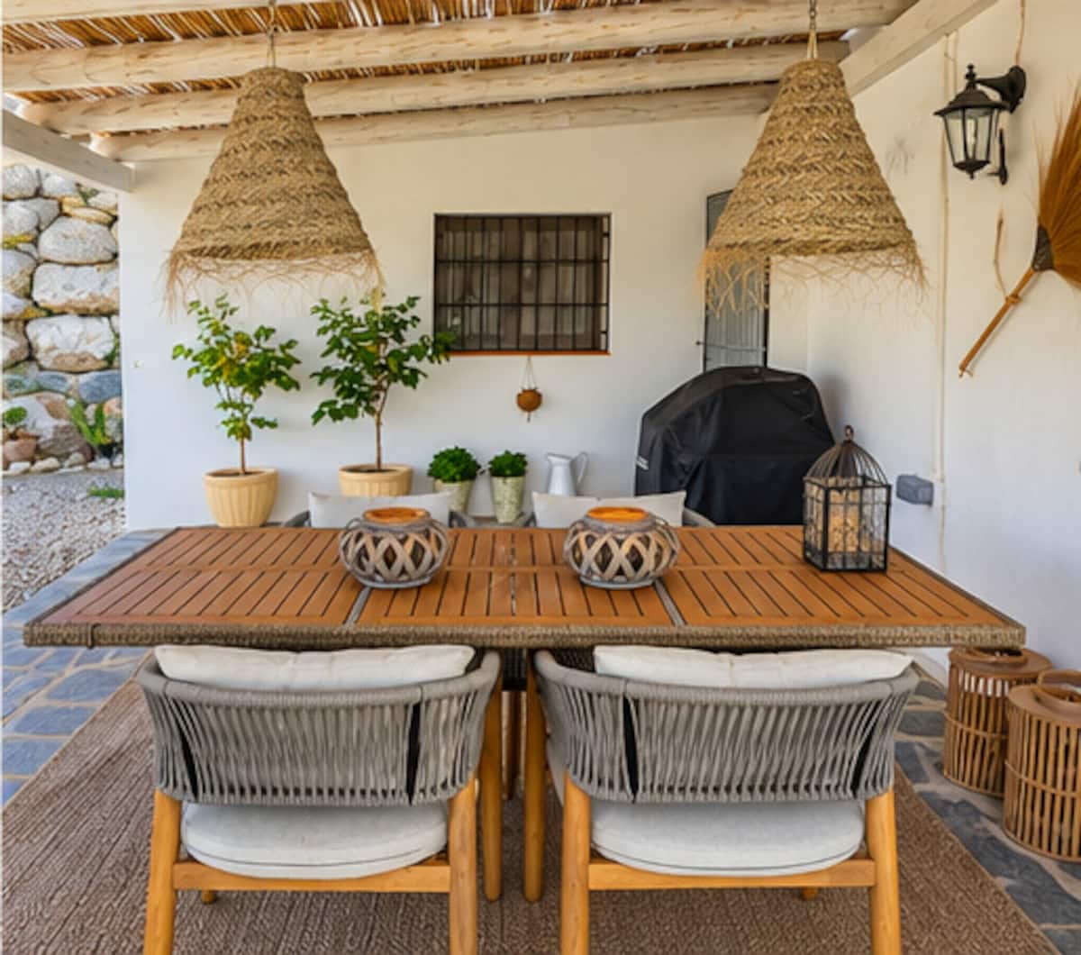 Buiten eten op de veranda