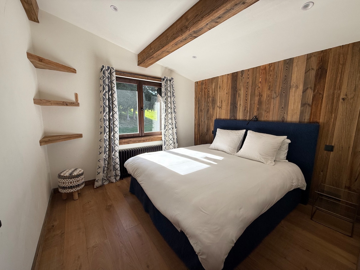 Habitación 3 con cama de 180 y baño 3 en suite.