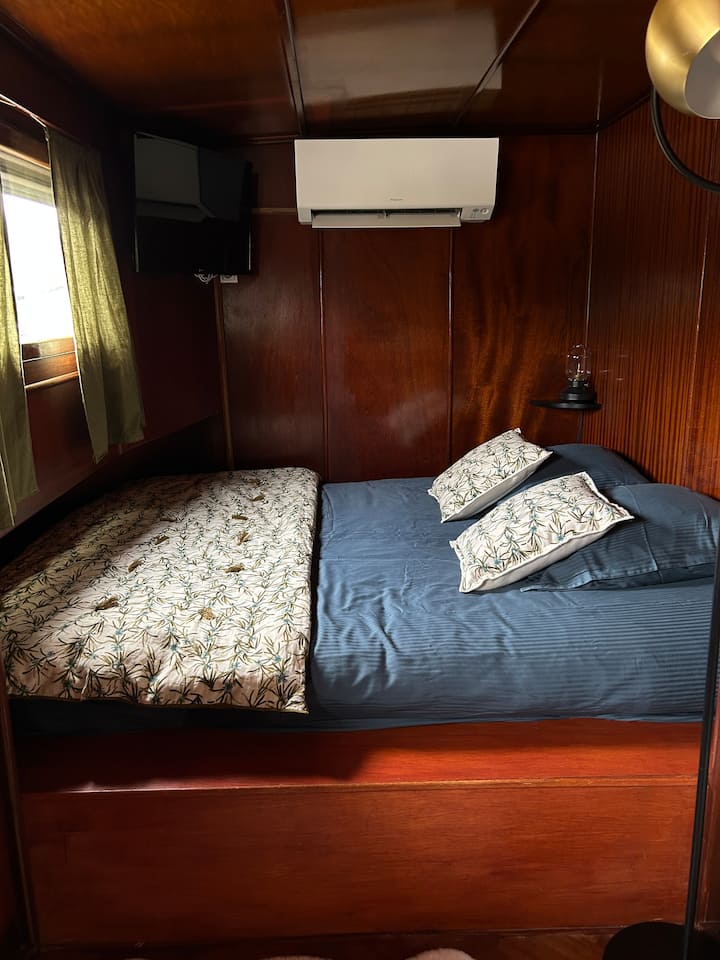 Nuit Insolite Sur Une Péniche ! - Gouvieux