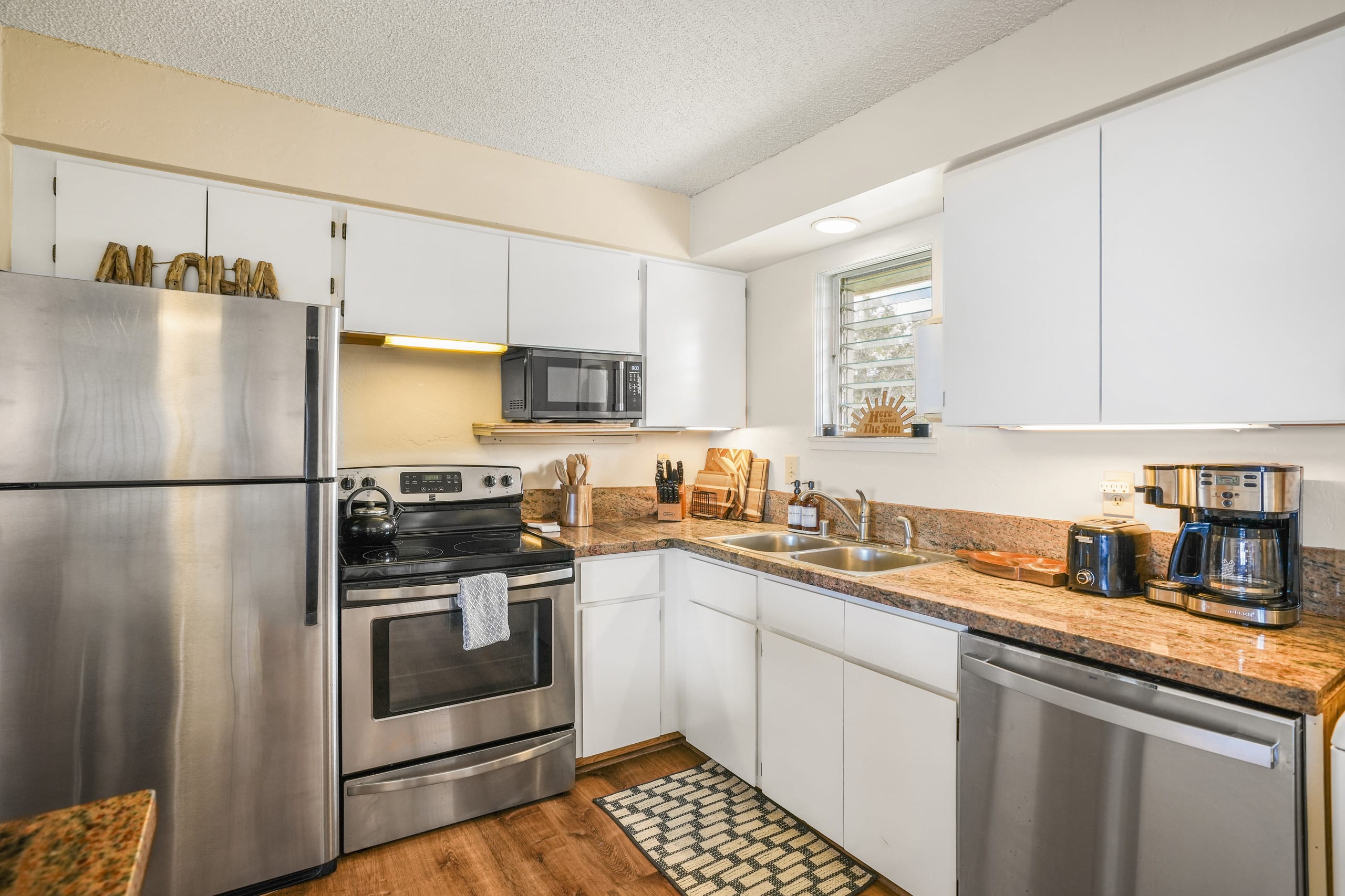 Our little heaven in Princeville - Image 8