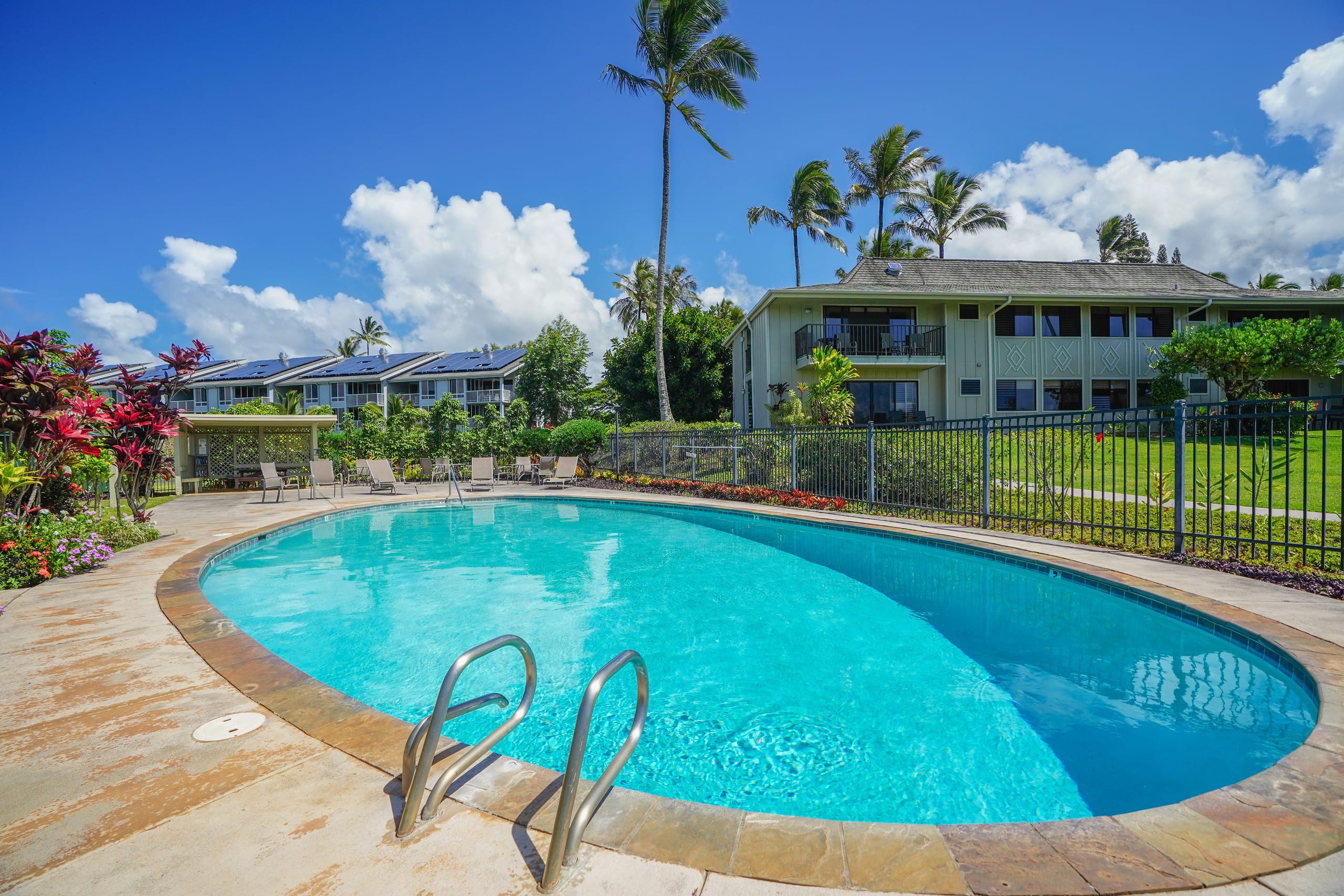 Our little heaven in Princeville - Image 46