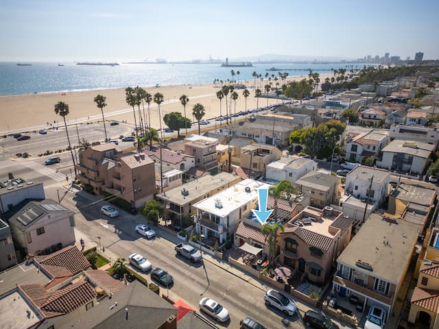 Steps to the Sand, 3 bdrm GEM!