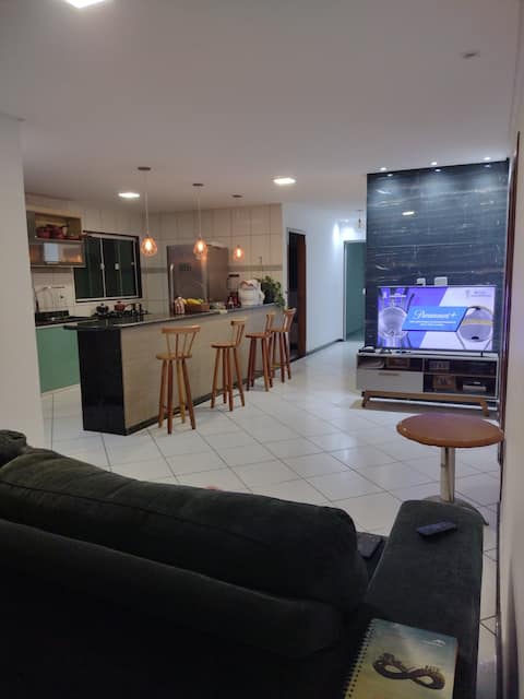Imóvel de sucesso: Mari beach house em Serra