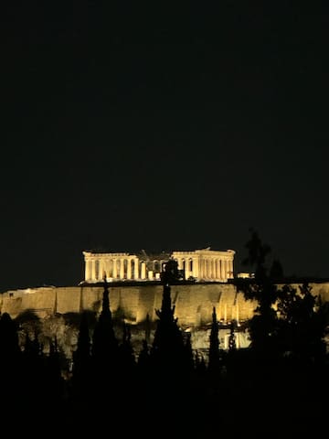 Acropolis view gallery image 3