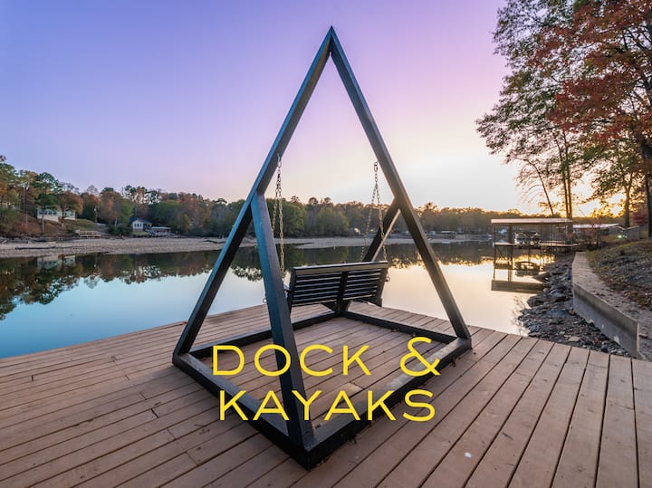 Lakefront | Heated Pool • Hot Tub • Game Room - Houses for Rent in