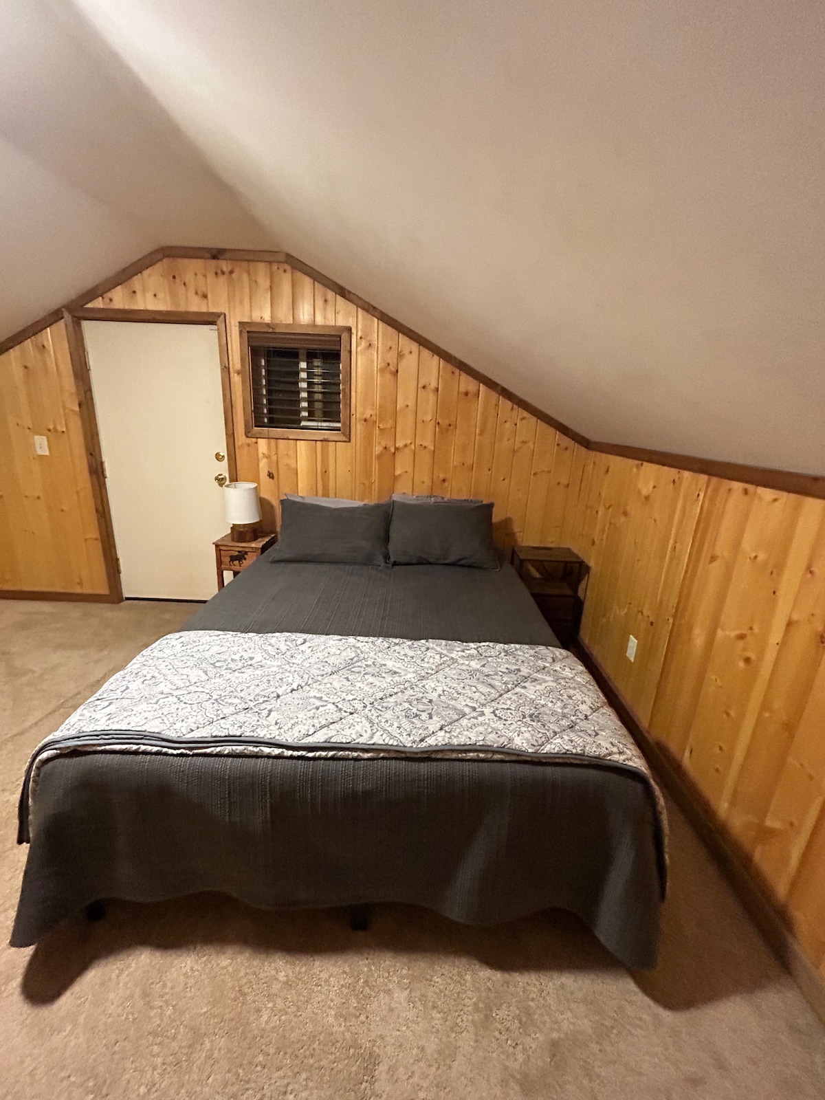 საძინებელი 2