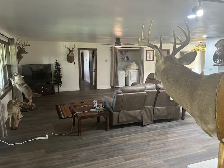 Eagle Ranch Resorts - Lodge En3 - Lake Eucha, OK