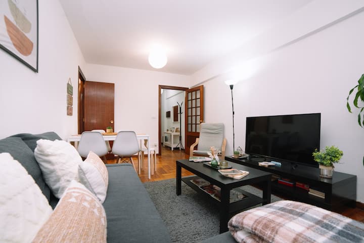 Cabana Rentals - Céntrico Y Cómodo En Zona Vialia - Redondela