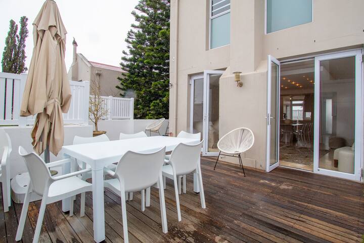 Spectacular Avenues Fresnaye gallery image 4