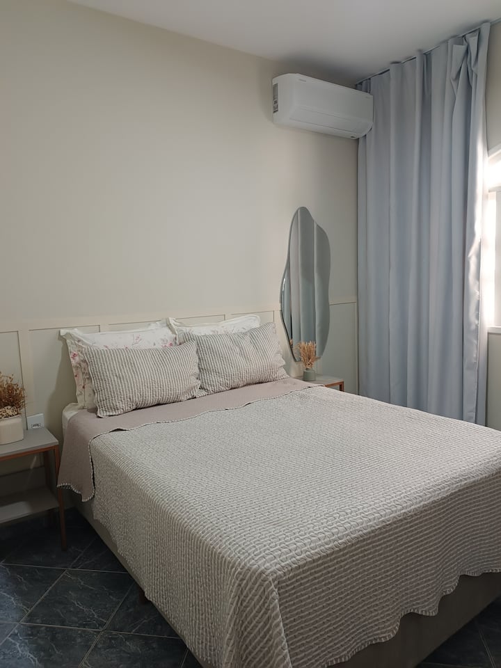 Habitación con aire acondicionado 