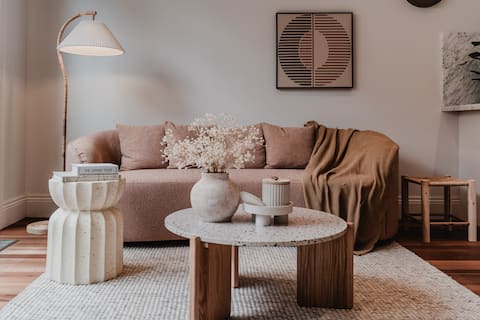Top Airbnb: Cozy get away in Sth Melbourne in South Melbourne