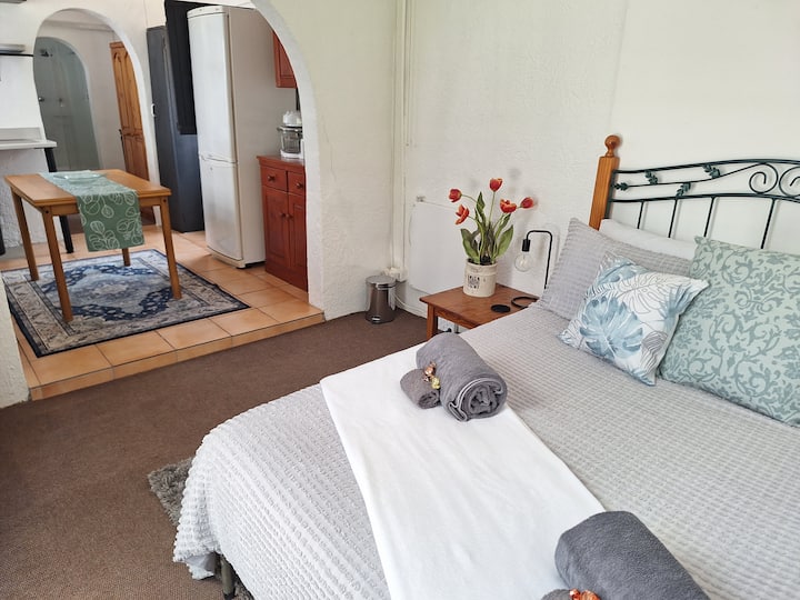 غرفة النوم 1