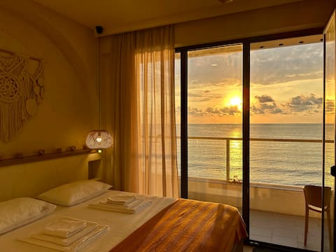 Seaside Apartment with Pool in Tsikhisdziri